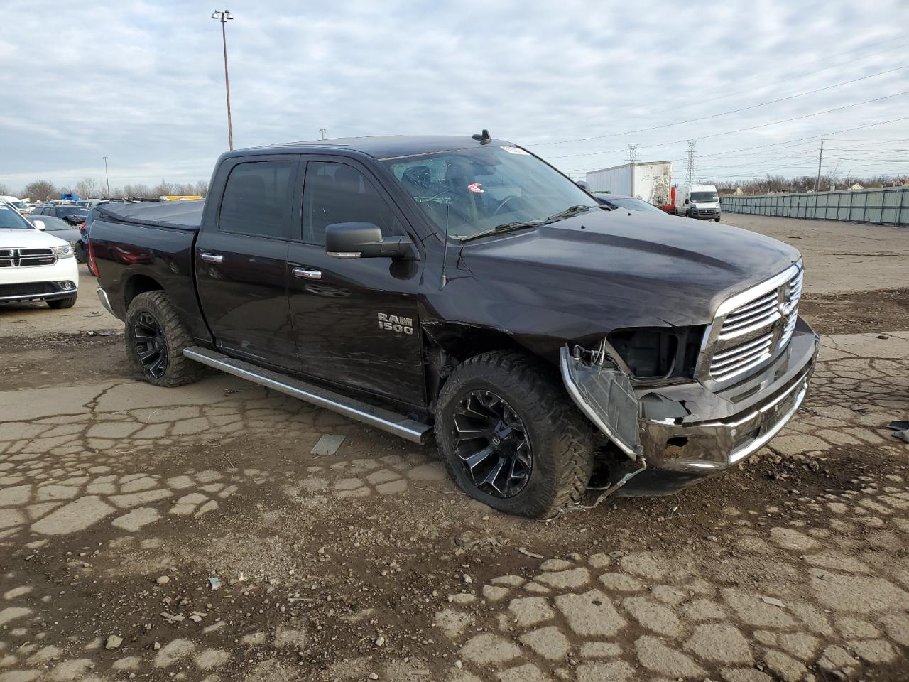 2017 RAM 1500 - Image 4
