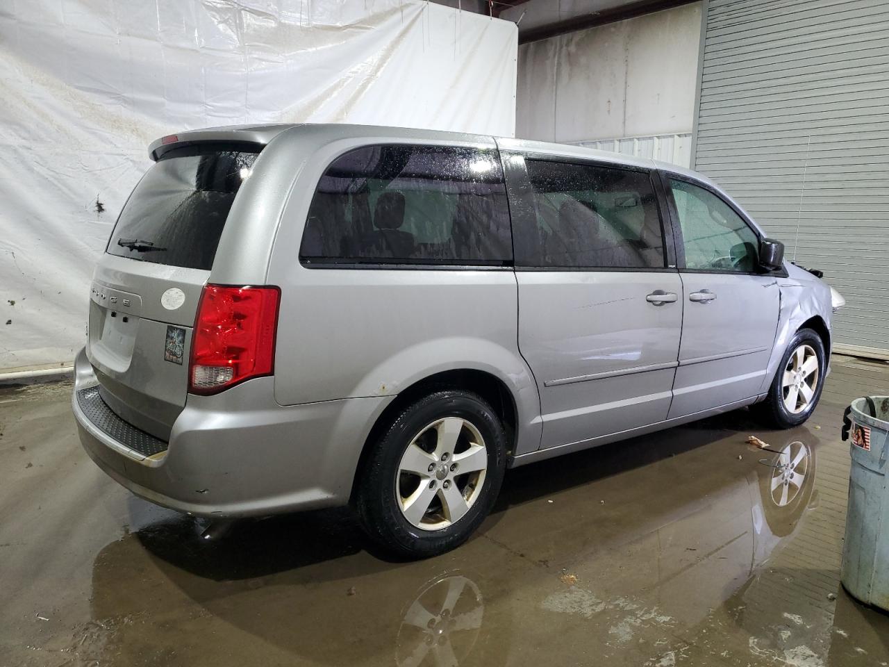 VIN 2C4RDGBG3DR618746 2013 DODGE CARAVAN no.3