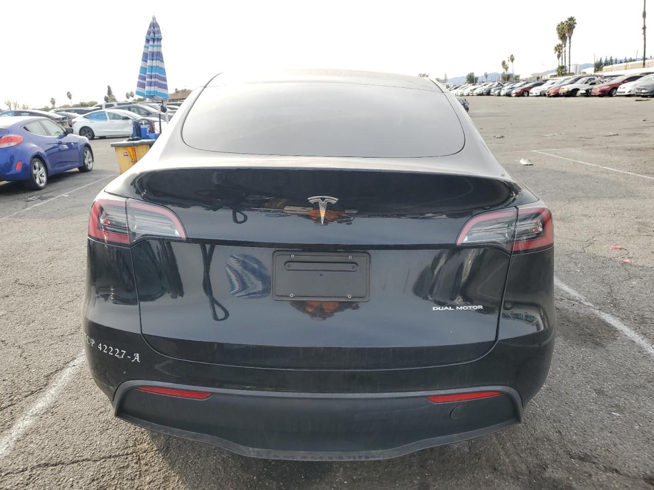 2023 Tesla Model Y VIN: 7SAYGAEE2PF740429 Lot: 84461614