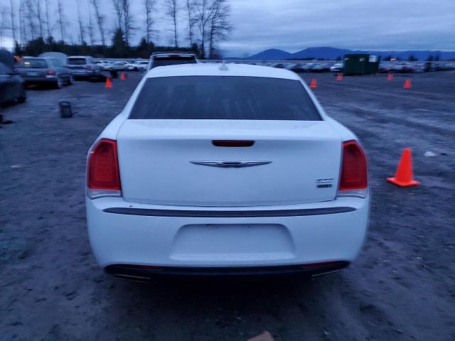  CHRYSLER 300 2018 Белы