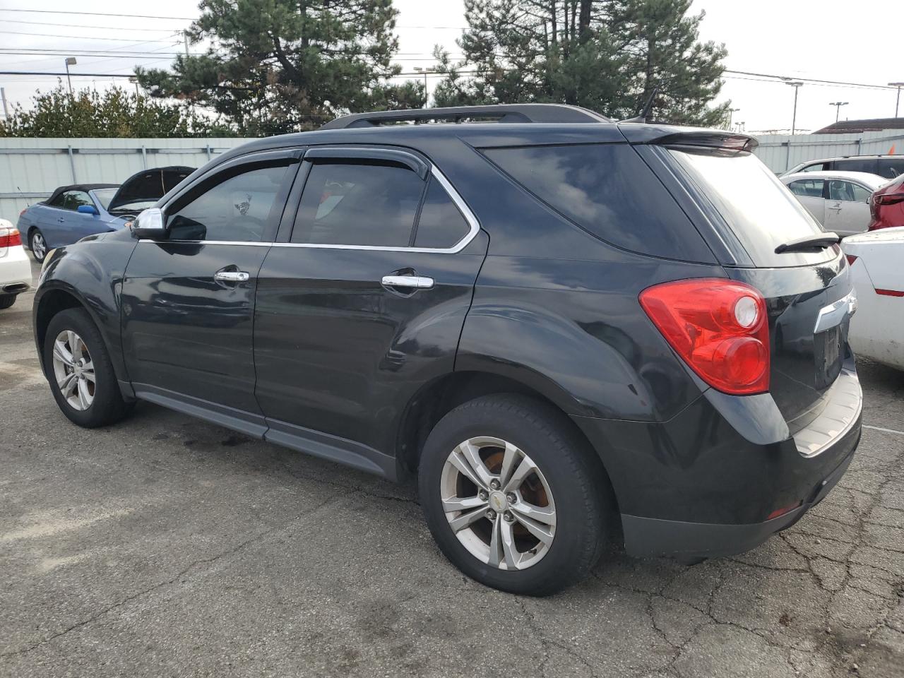 2012 Chevrolet Equinox - Image 2