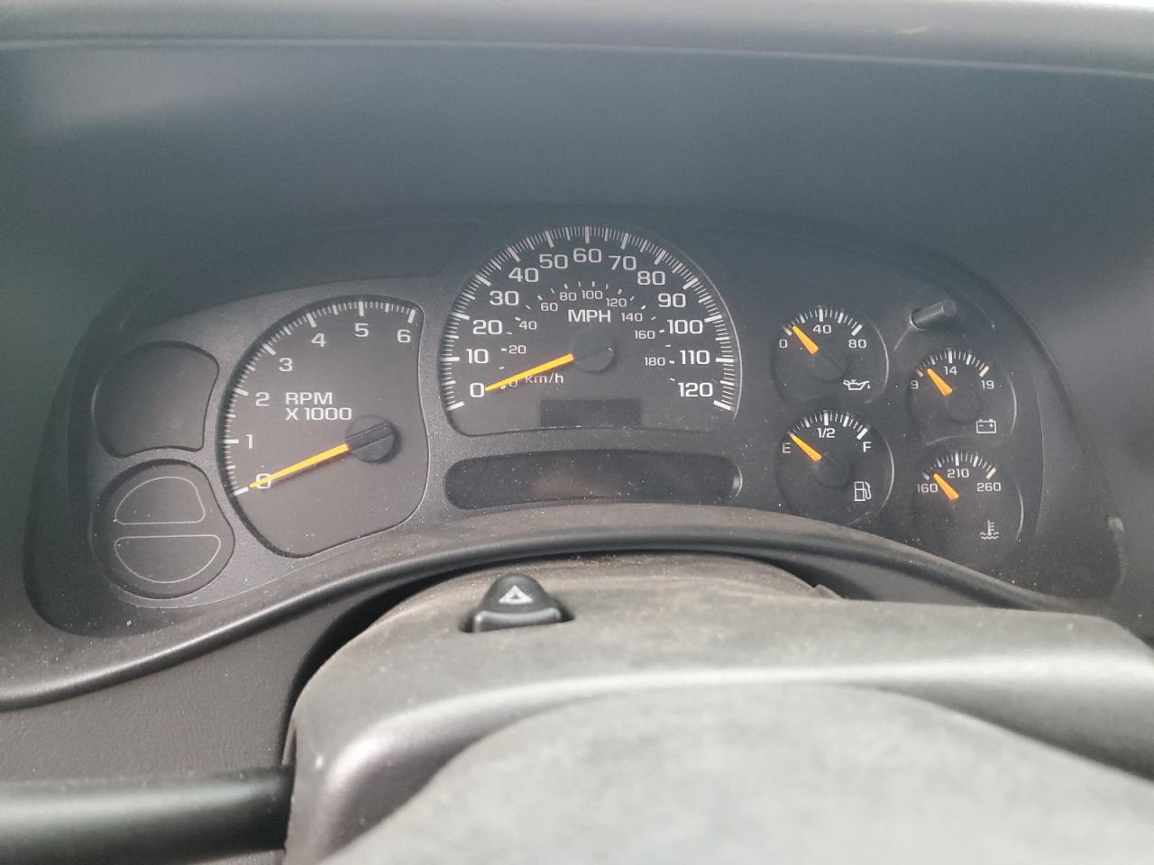 2005 Chevrolet Suburban C1500 VIN: 3GNEC16Z15G253217 Lot: 83041624