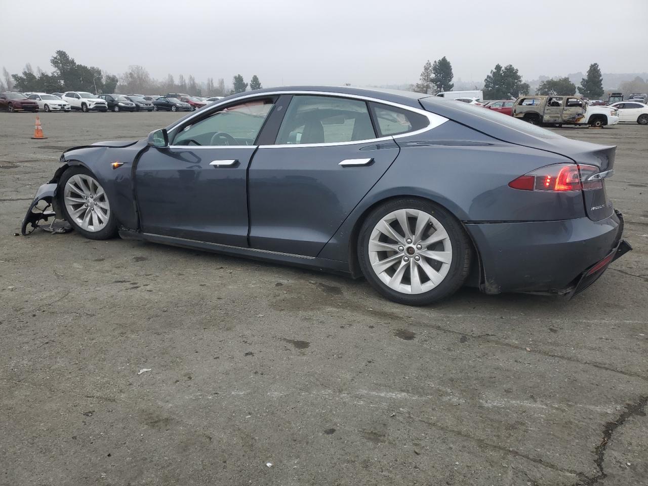 VIN 5YJSA1E2XHF231703 2017 TESLA MODEL S no.2