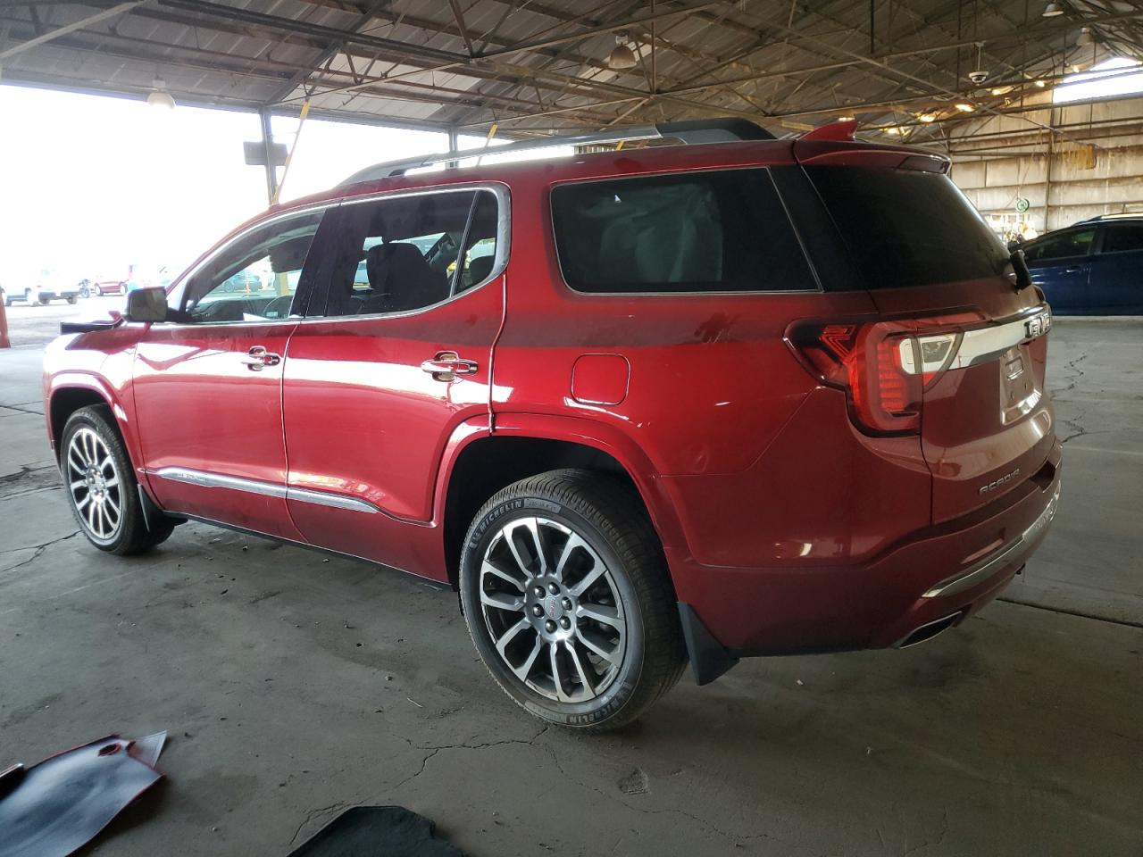 2021 GMC Acadia - Image 2