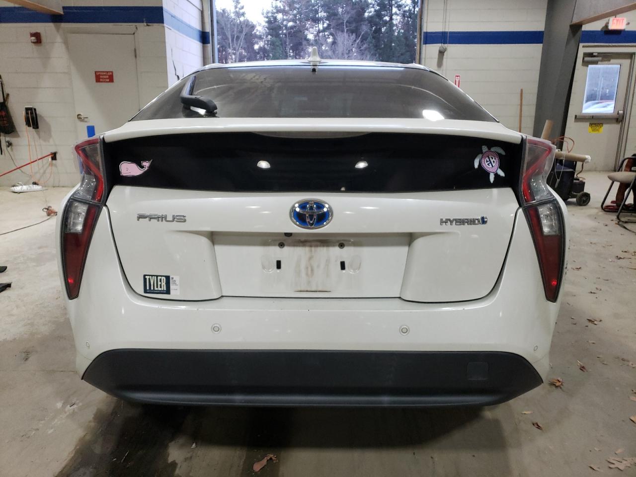 VIN JTDKARFU6H3032577 2017 TOYOTA PRIUS no.6