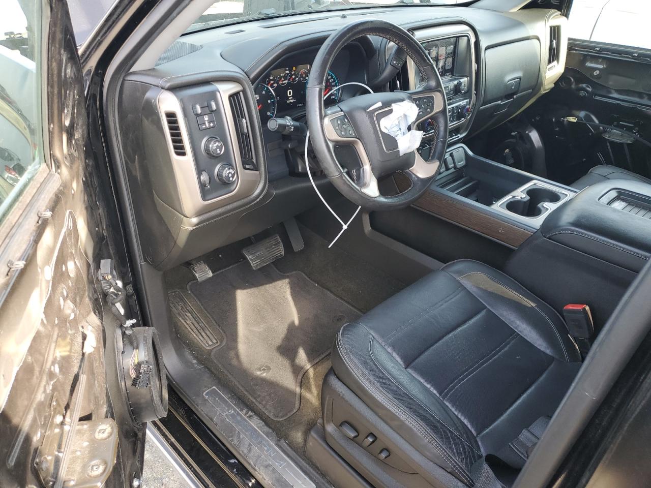 2018 GMC Sierra - Image 8