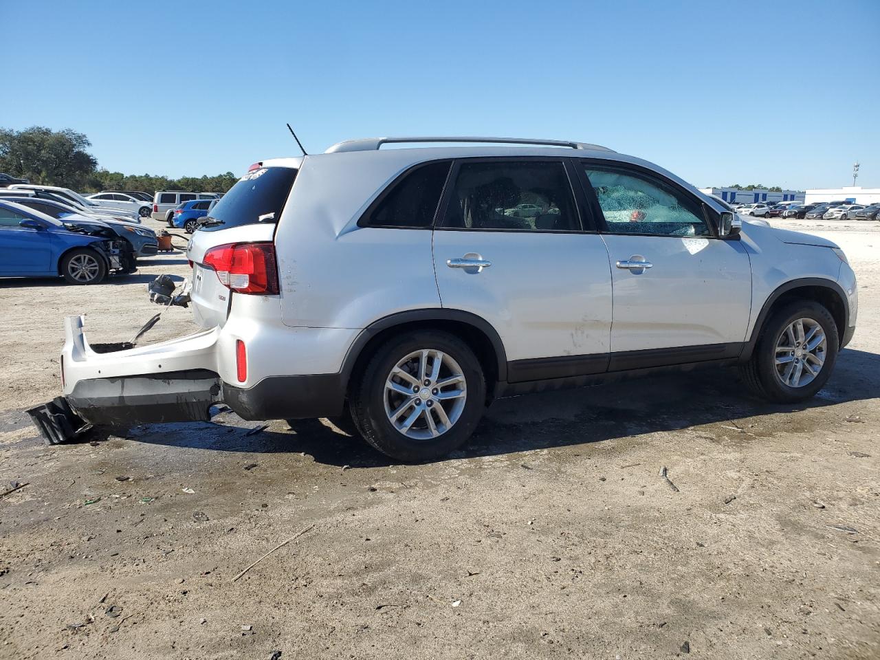 2014 Kia Sorento - Image 3