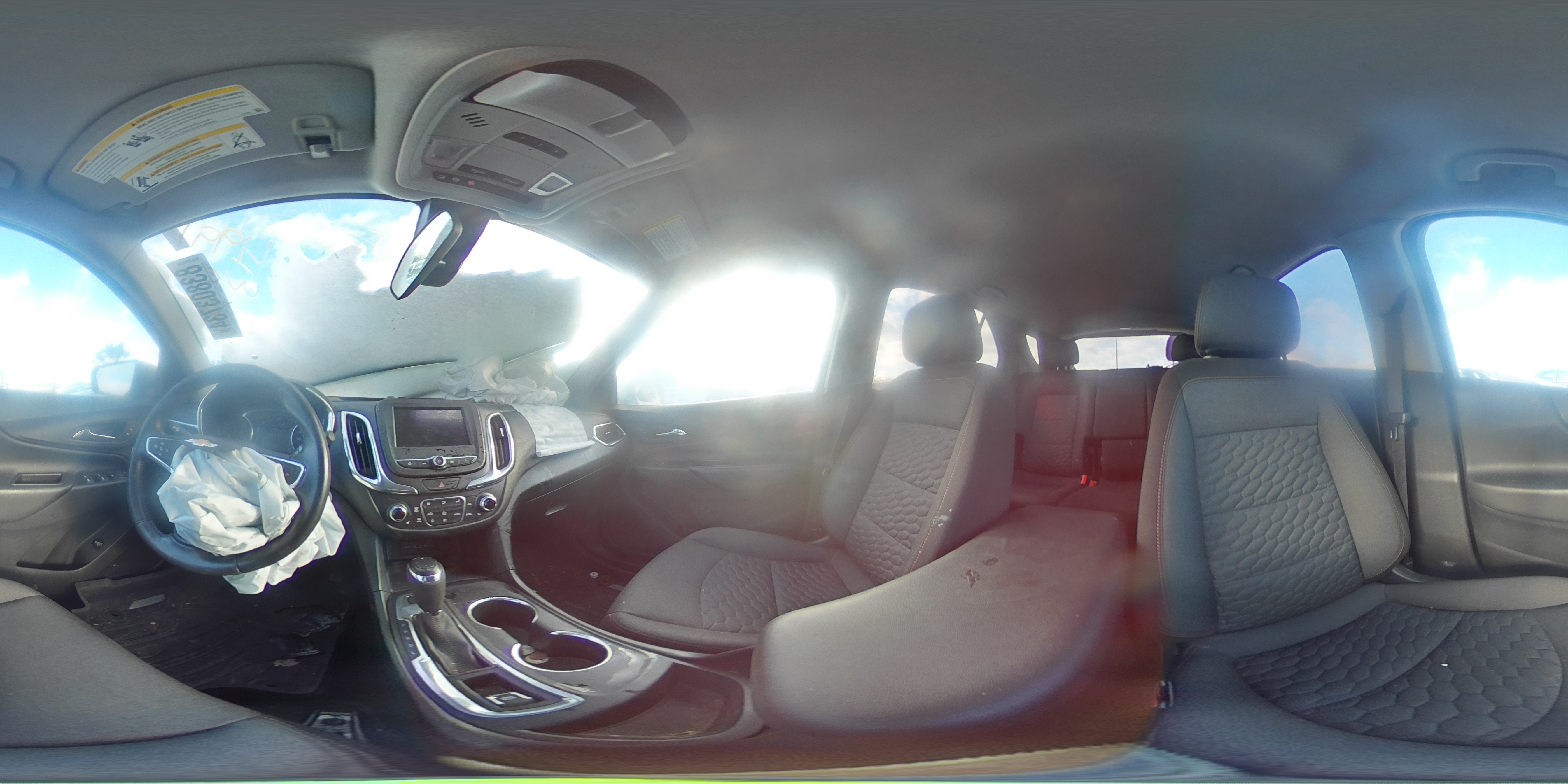 2020 Chevrolet Equinox - Image 12