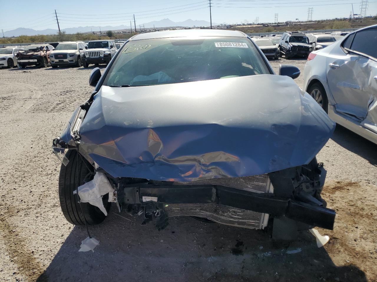 VIN 5NPD84LF5JH281055 2018 HYUNDAI ELANTRA no.5