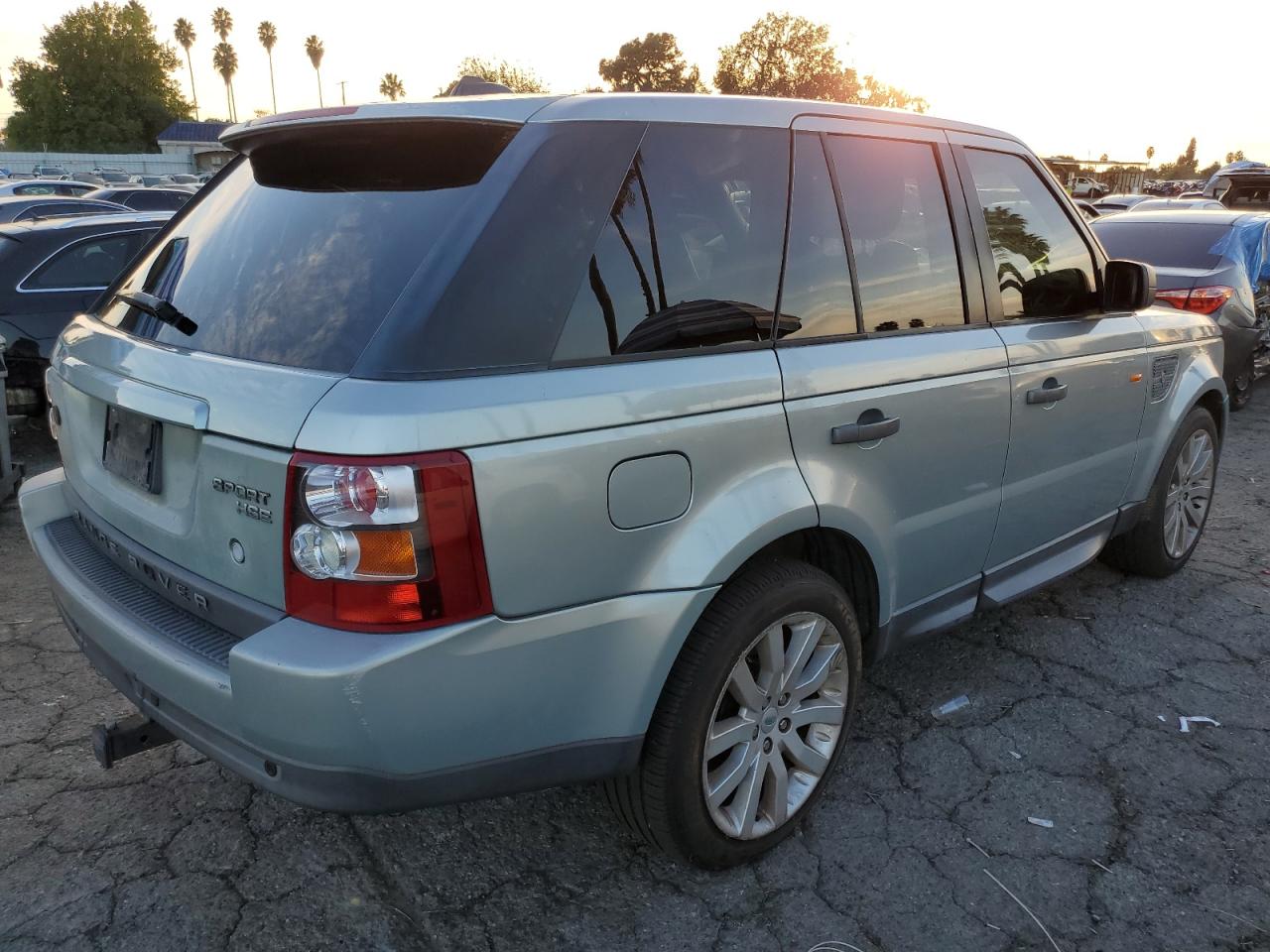 2006 Land Rover Range Rover - Image 3