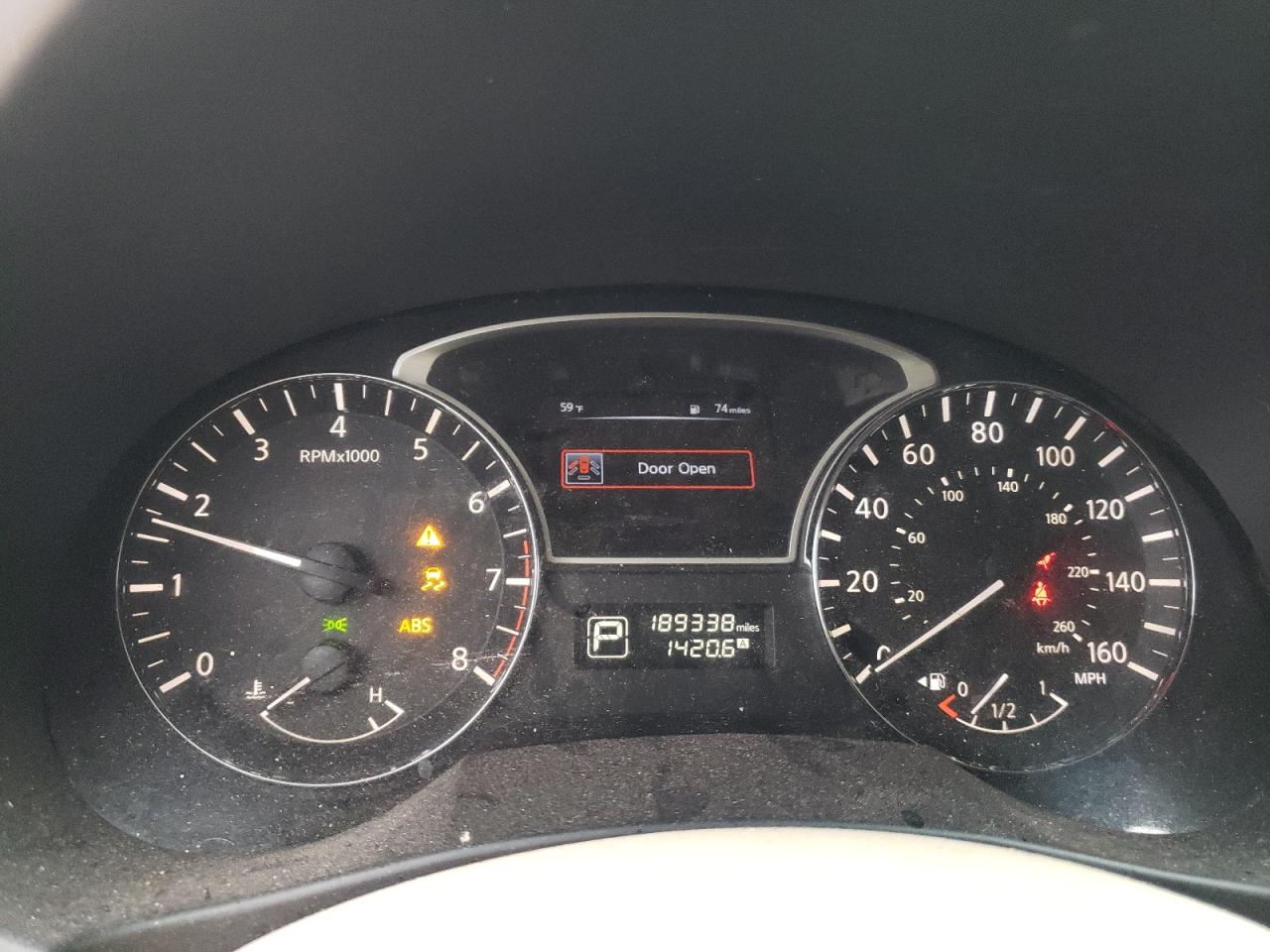 2015 Nissan Altima - Image 9