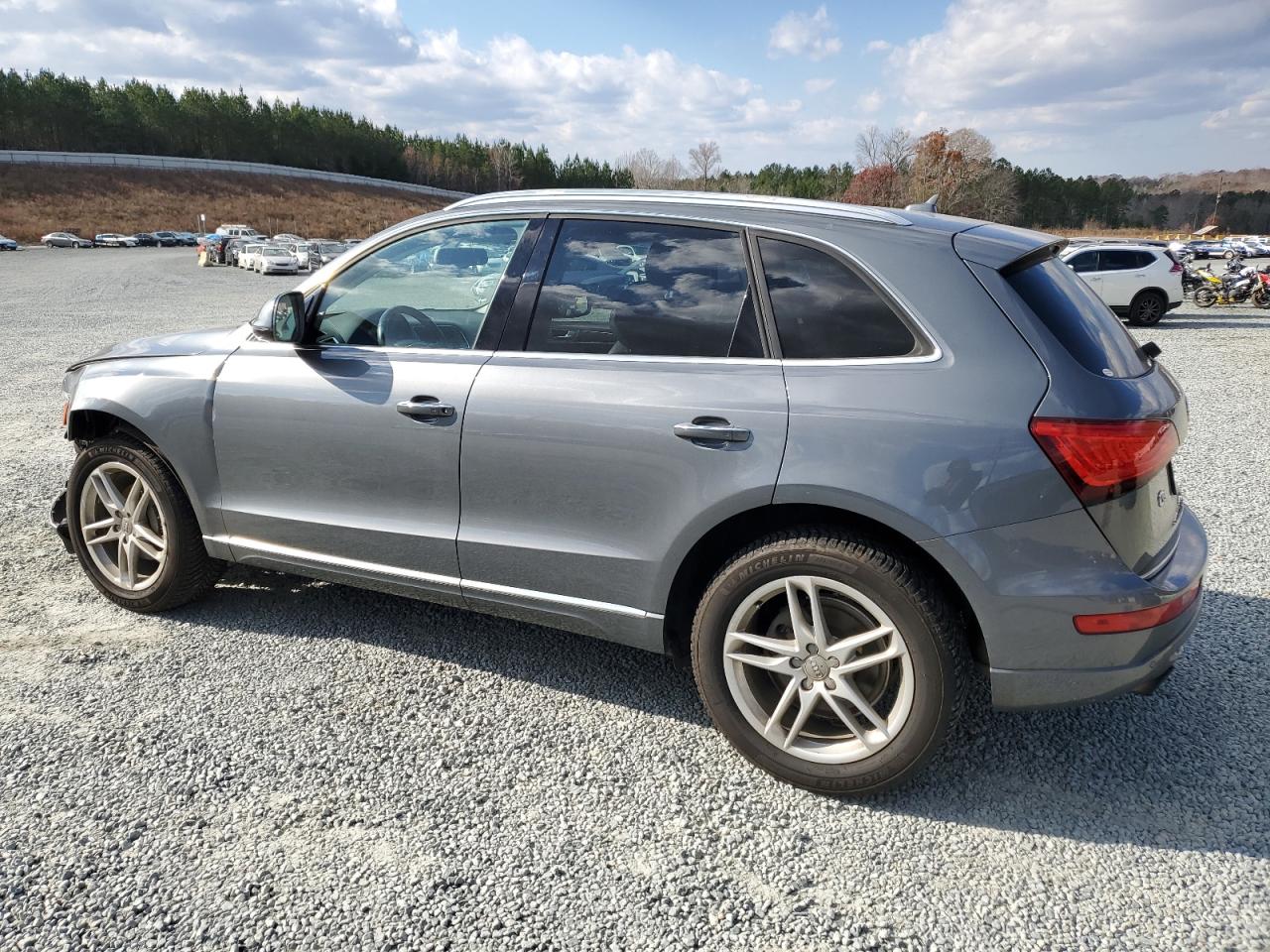 2017 Audi Q5 - Image 2