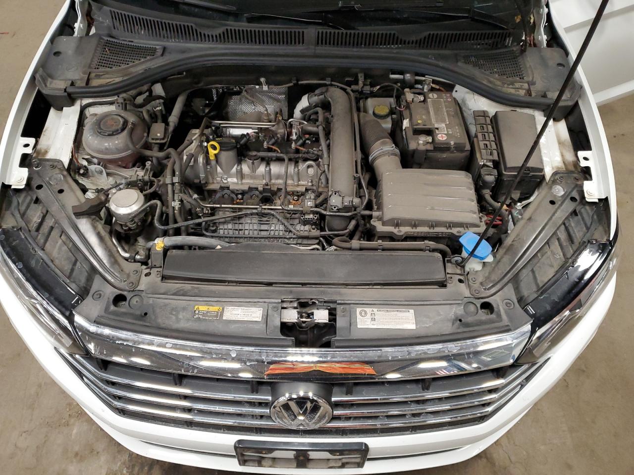 2020 Volkswagen Jetta - Image 11