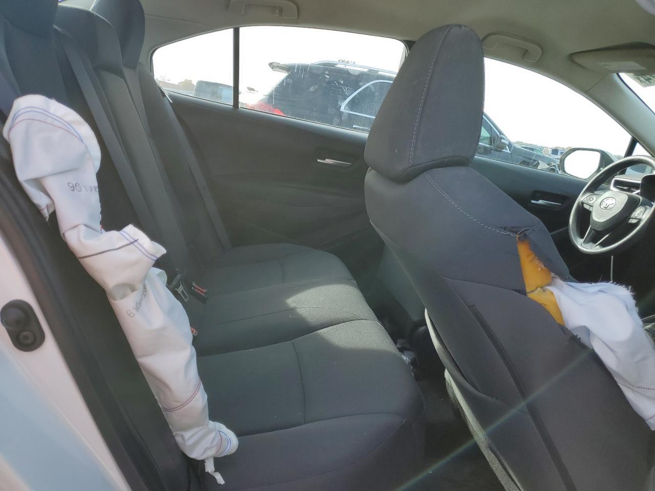 2021 Toyota Corolla - Image 10