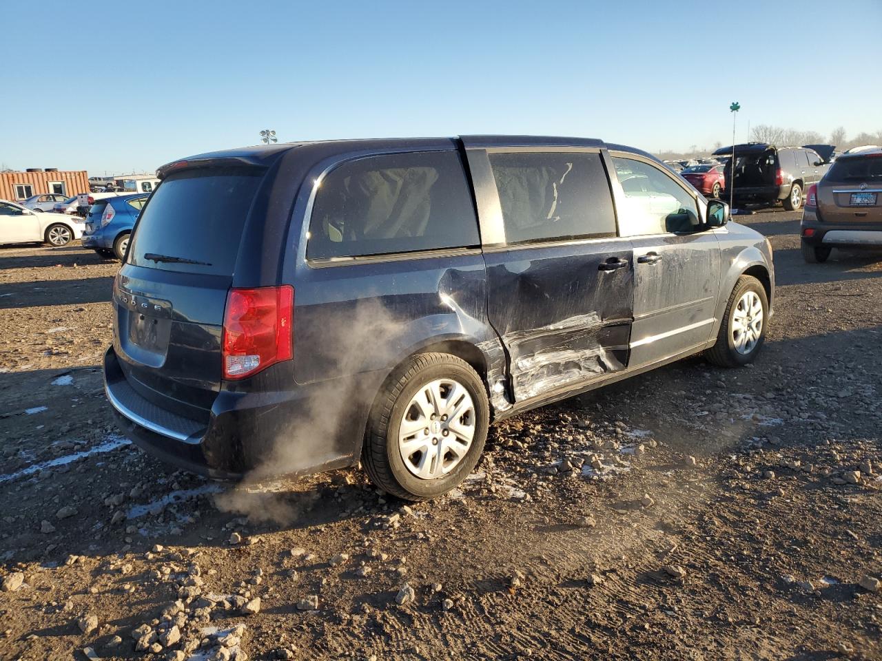2015 Dodge Caravan - Image 3