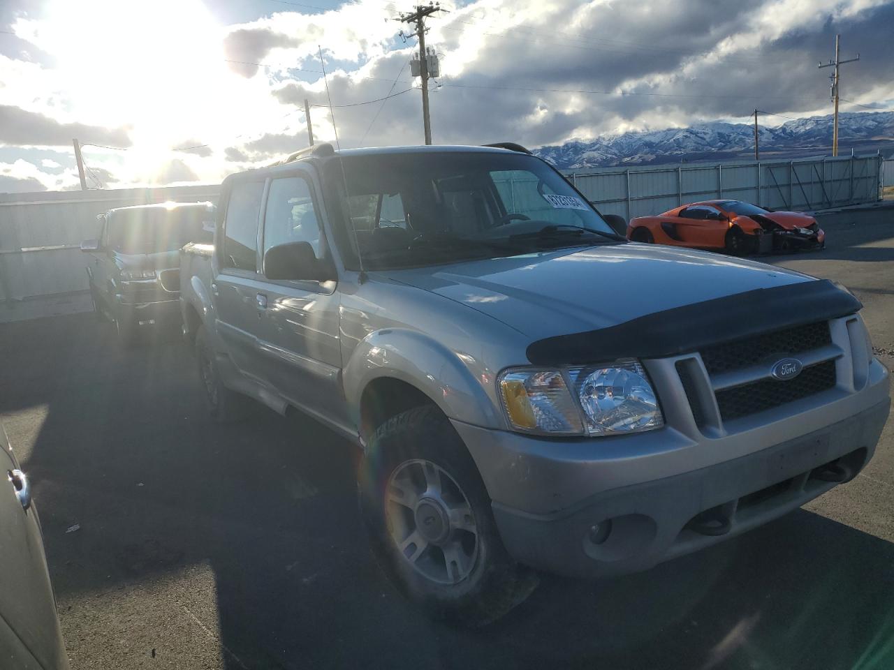 2003 Ford Explorer - Image 4