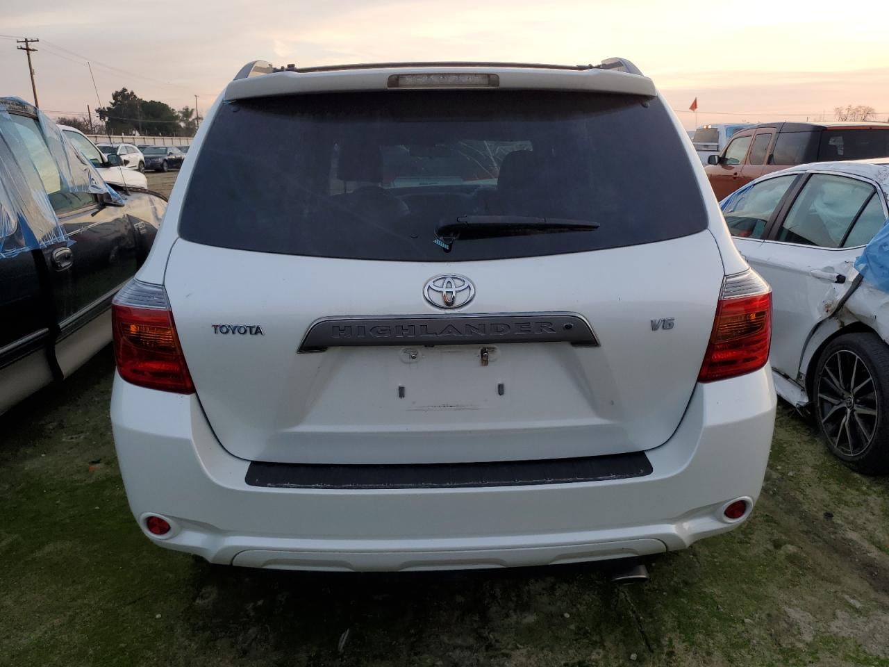 2008 Toyota Highlander - Image 6