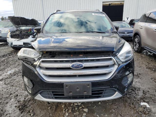  FORD ESCAPE 2017 Черный