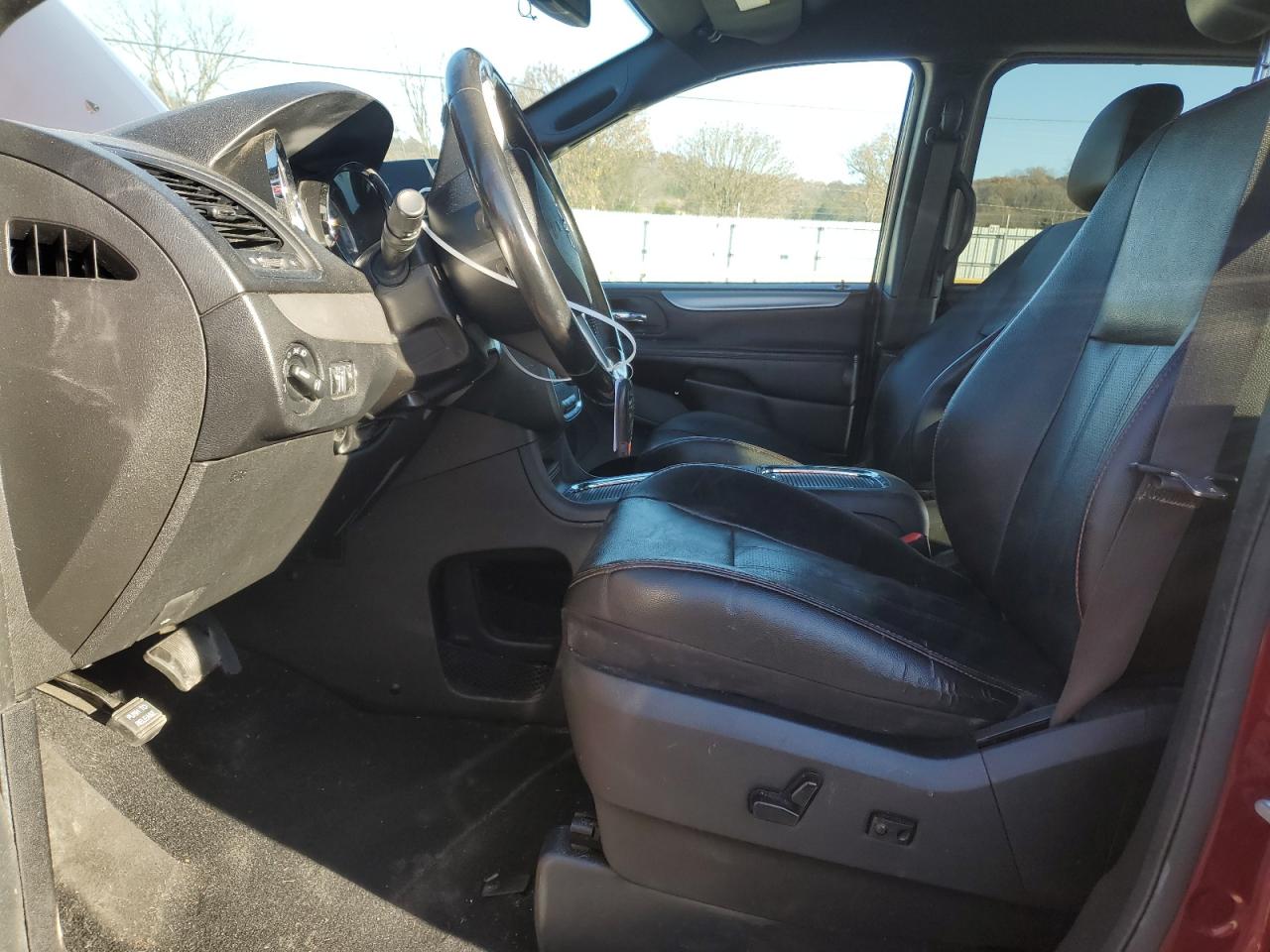 2019 Dodge Caravan - Image 7
