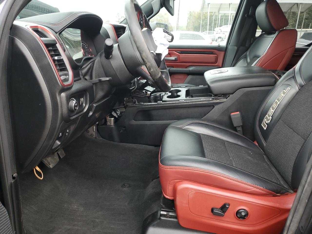 2020 RAM 1500 - Image 7