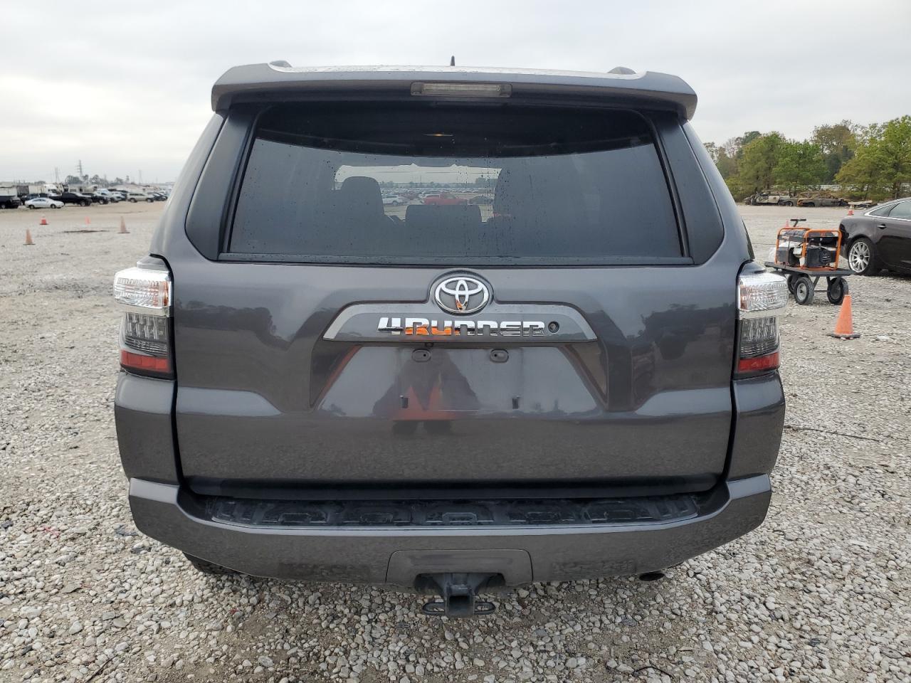 2019 Toyota 4Runner - Image 6