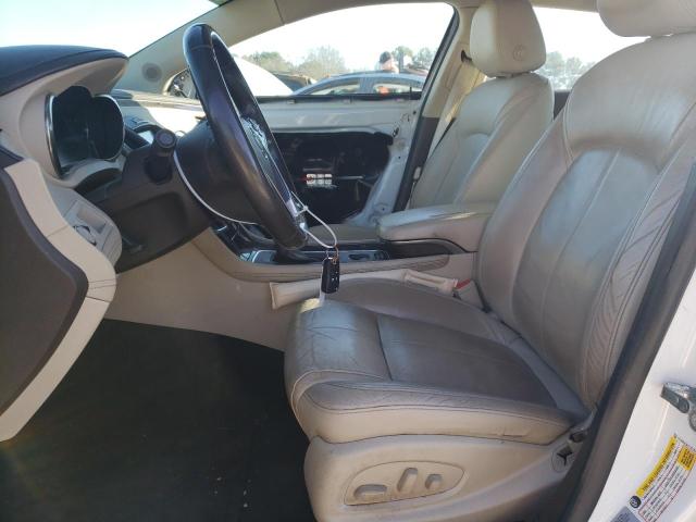  BUICK LACROSSE 2015 White