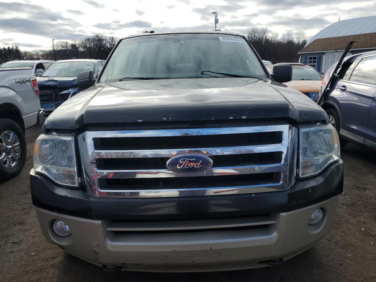 2010 Ford Expedition - Image 5