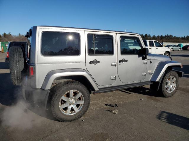  JEEP WRANGLER 2015 Серебристый