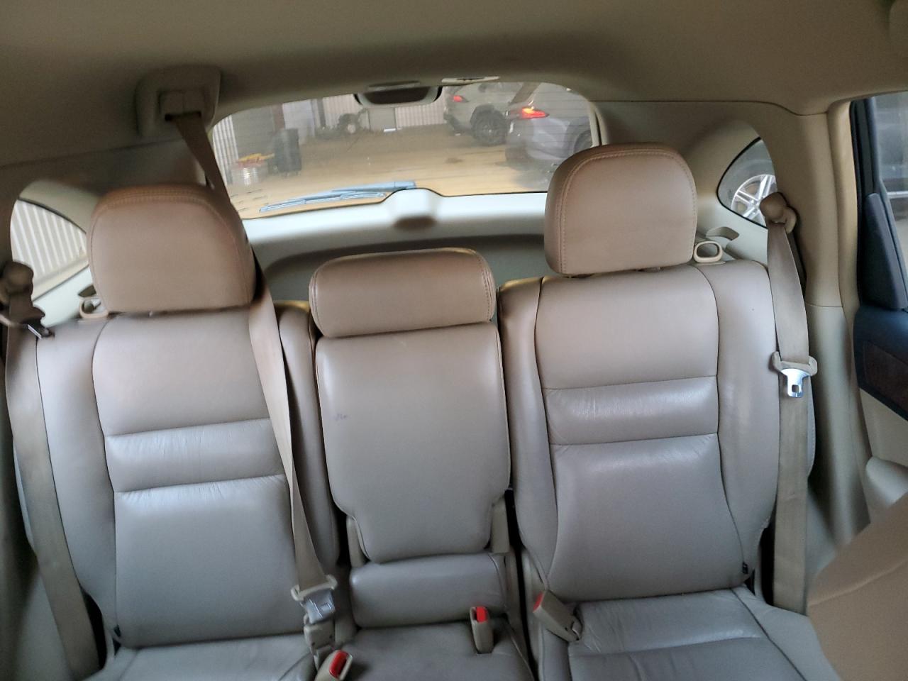 2010 Honda CR-V - Image 10