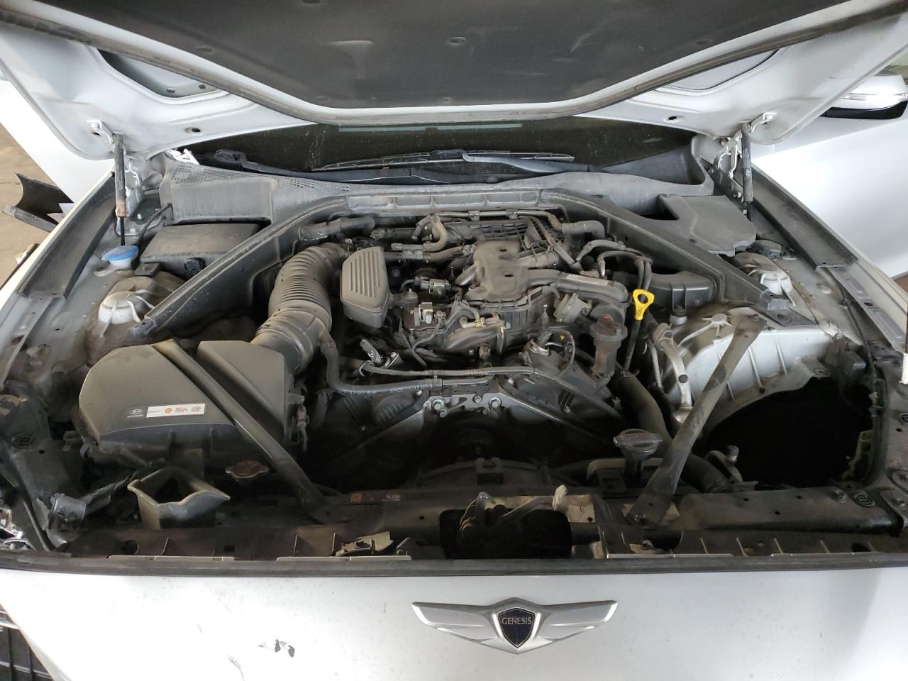 2015 Hyundai Genesis - Image 11