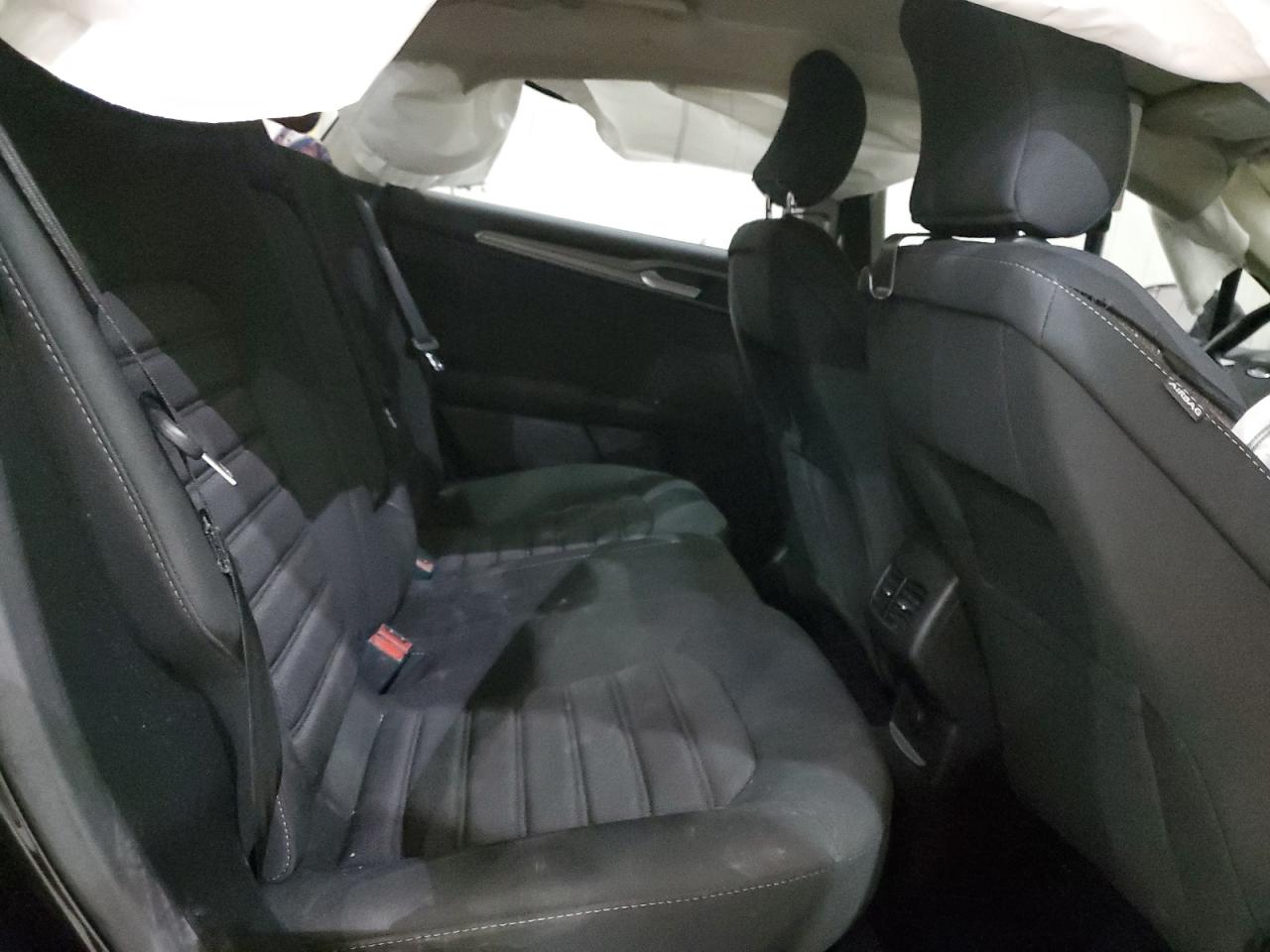 2017 Ford Fusion - Image 10