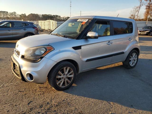 2012 Kia Soul +