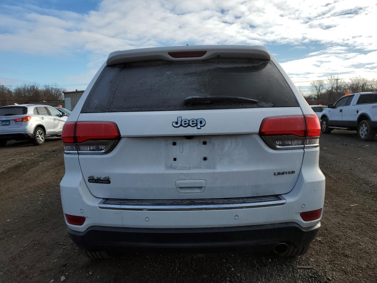 2018 Jeep Grand Cherokee - Image 6