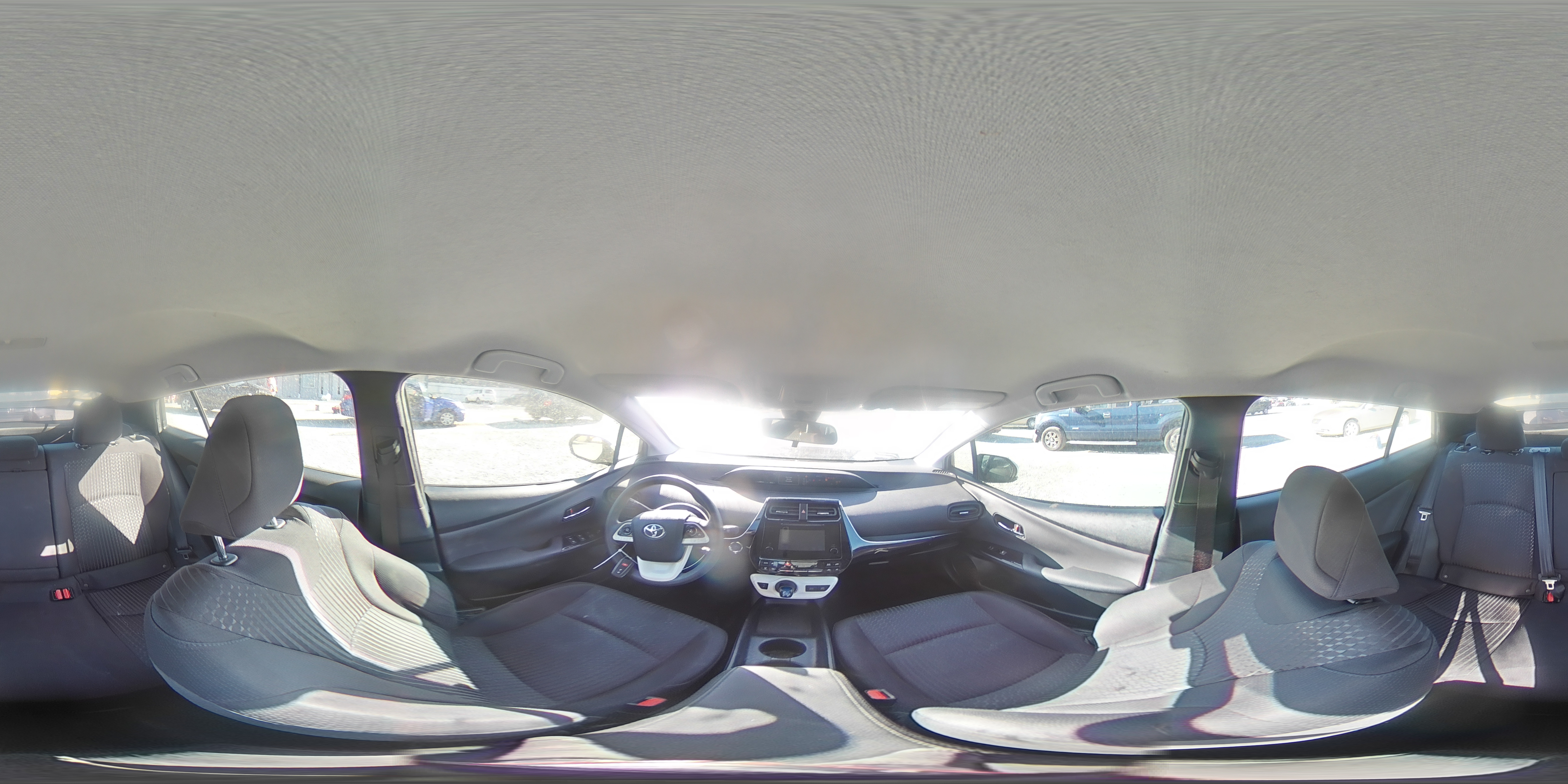 2017 Toyota Prius - Image 13