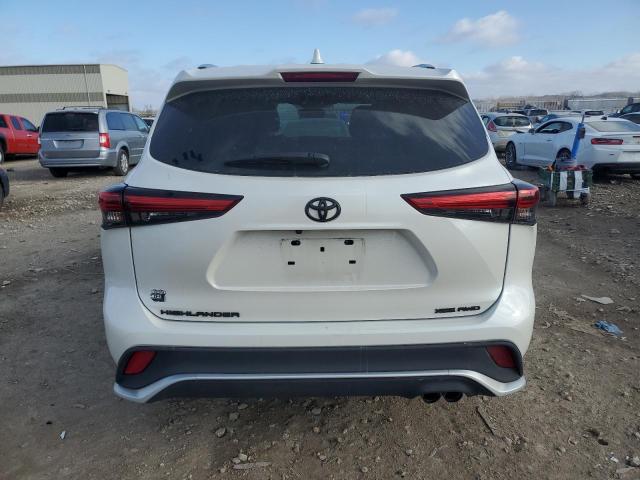  TOYOTA HIGHLANDER 2021 Biały