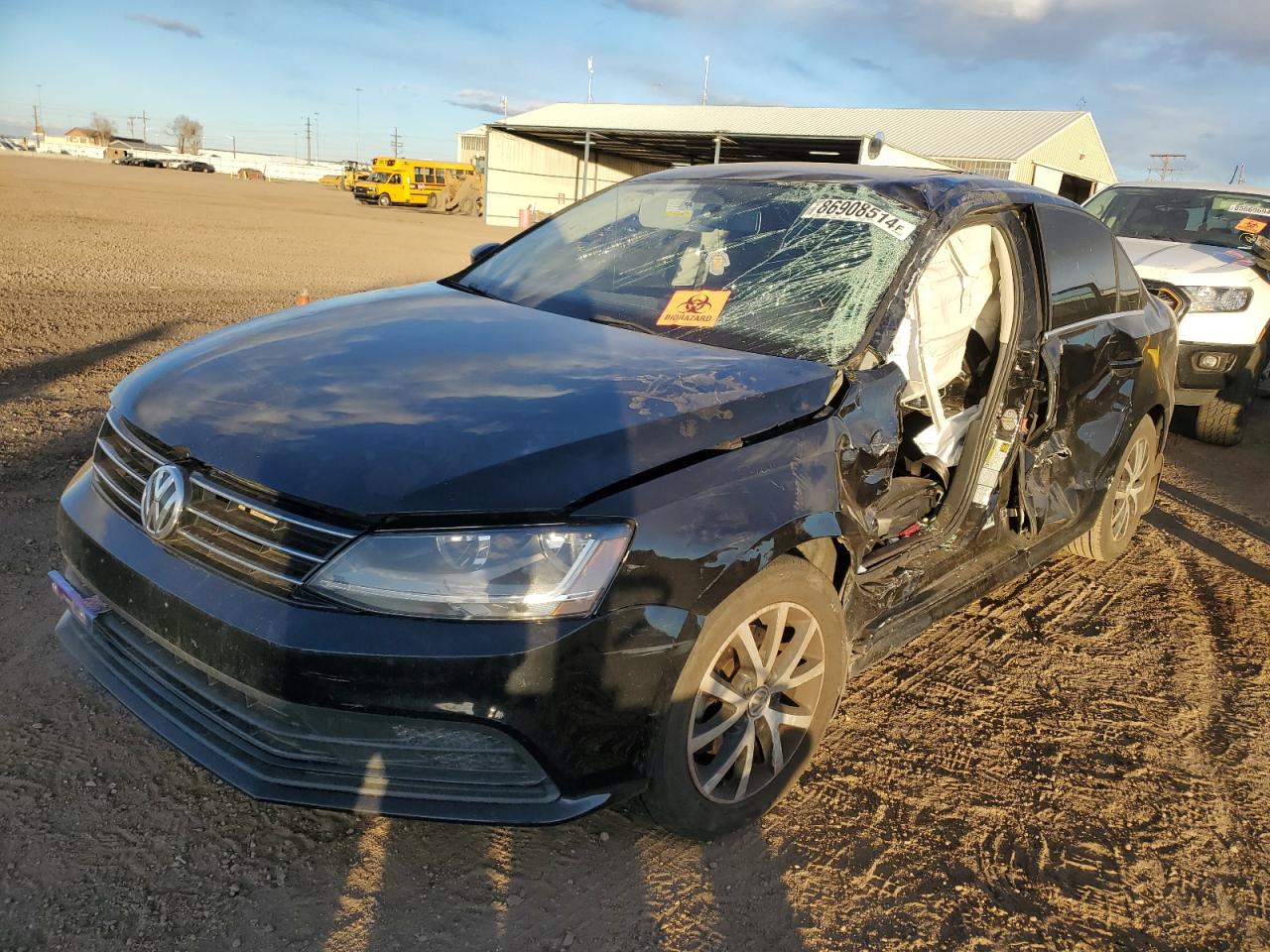 3VWDB7AJ2HM416021 2017 VOLKSWAGEN JETTA - Image 1