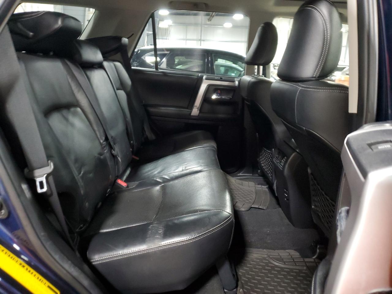 2014 Toyota 4Runner - Image 12