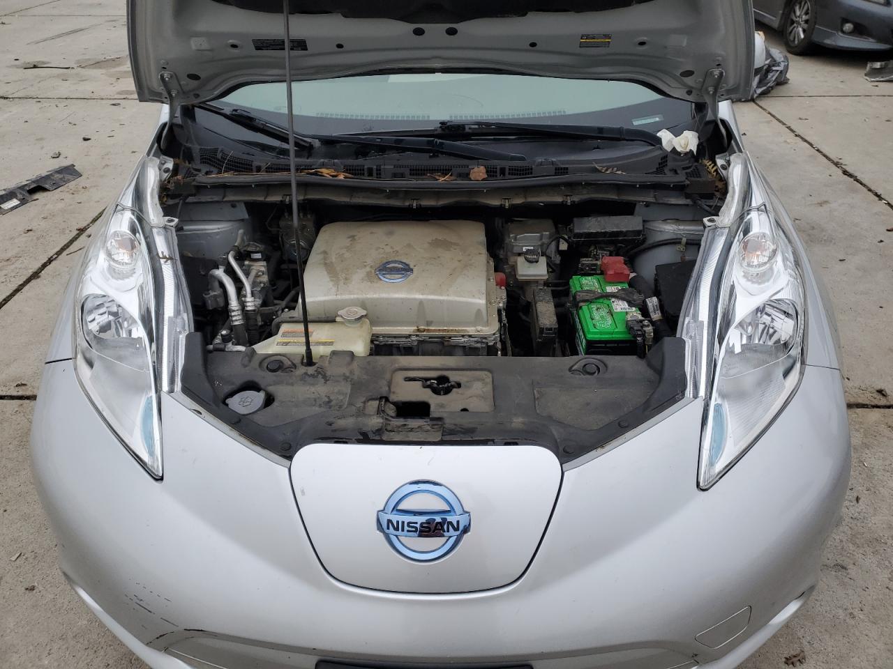 VIN 1N4AZ0CP7FC302191 2015 NISSAN LEAF no.11