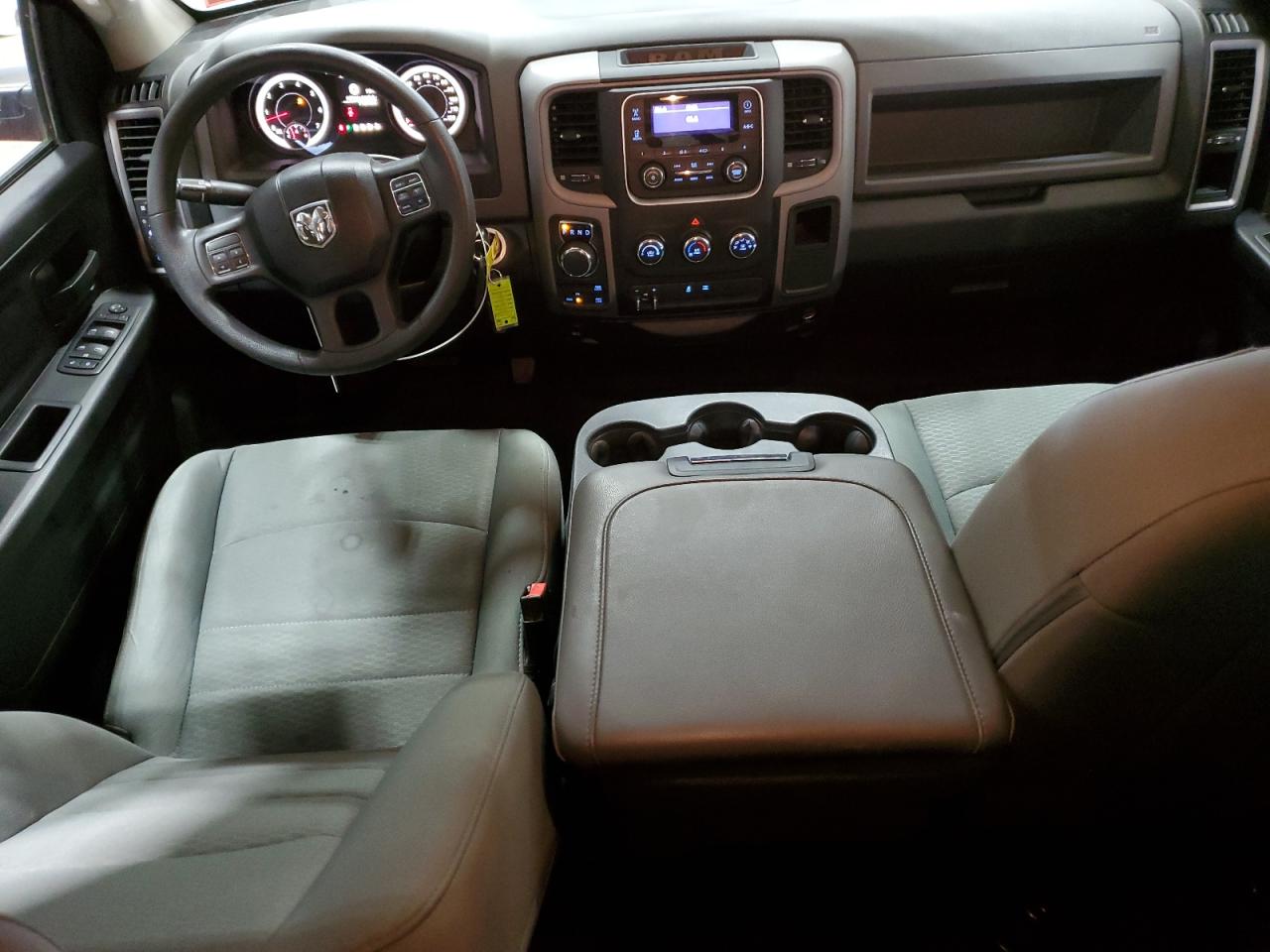 2014 RAM 1500 - Image 8