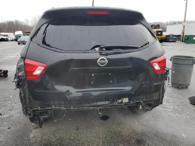  NISSAN PATHFINDER 2018 Czarny