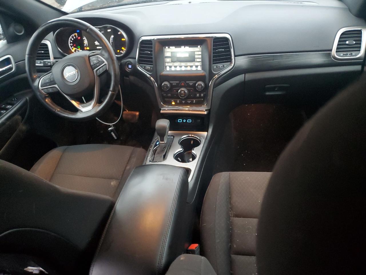2019 Jeep Grand Cherokee - Image 8