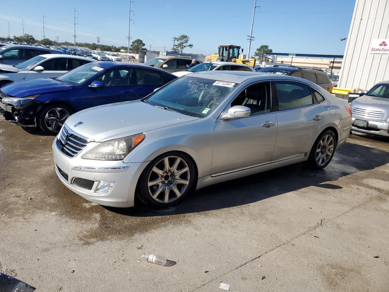 2013 Hyundai Equus - Image 1