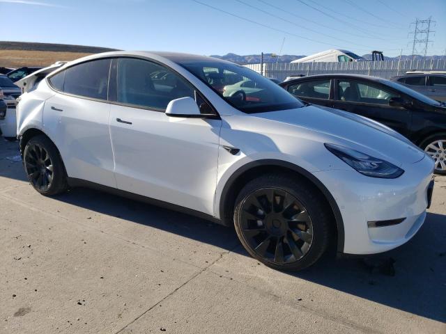  TESLA MODEL Y 2021 Белый