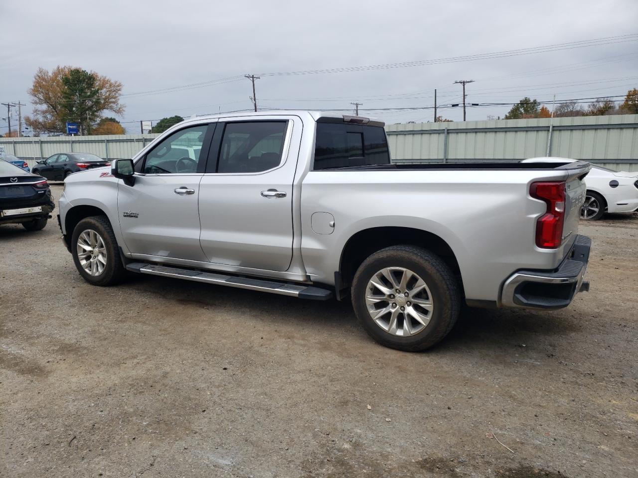 2019 Chevrolet Silverado - Image 2