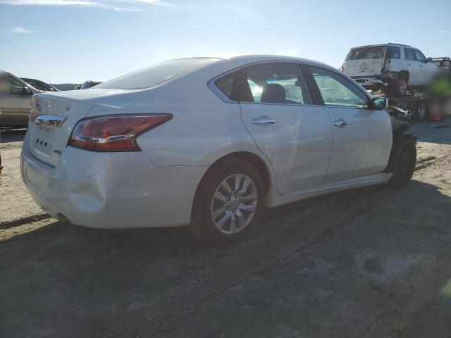 Sedans NISSAN ALTIMA 2014 Biały
