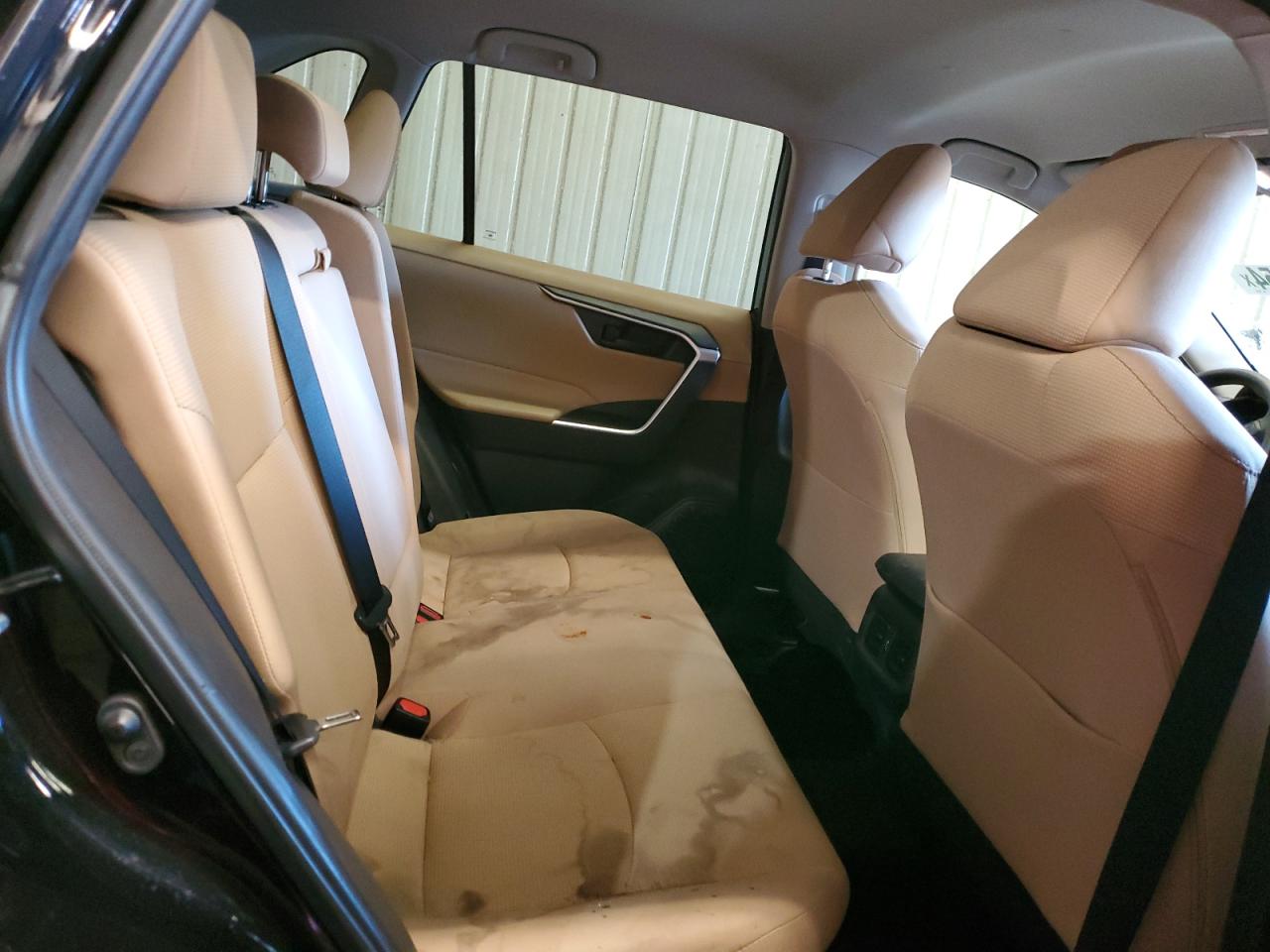 2022 Toyota RAV 4 - Image 11