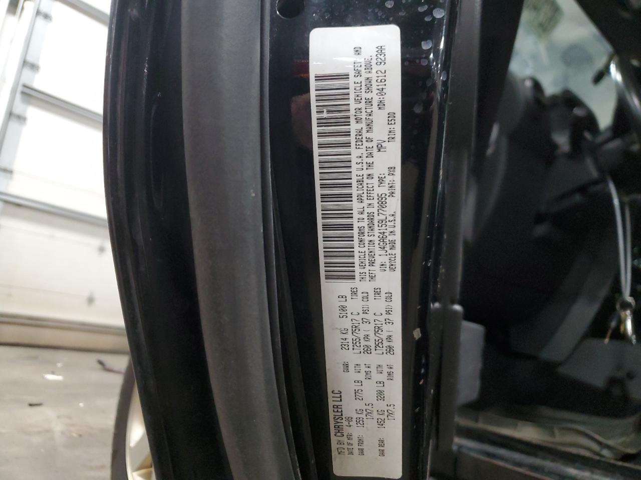 2009 Jeep Wrangler - Image 14