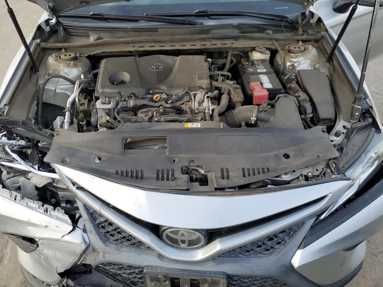 VIN 4T1B11HK3JU112590 2018 TOYOTA CAMRY no.11