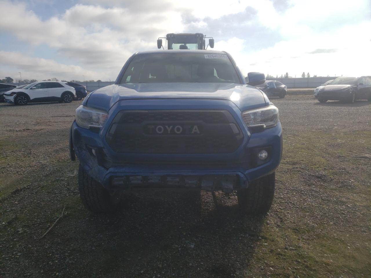 VIN 3TMCZ5AN9HM103226 2017 TOYOTA TACOMA no.5