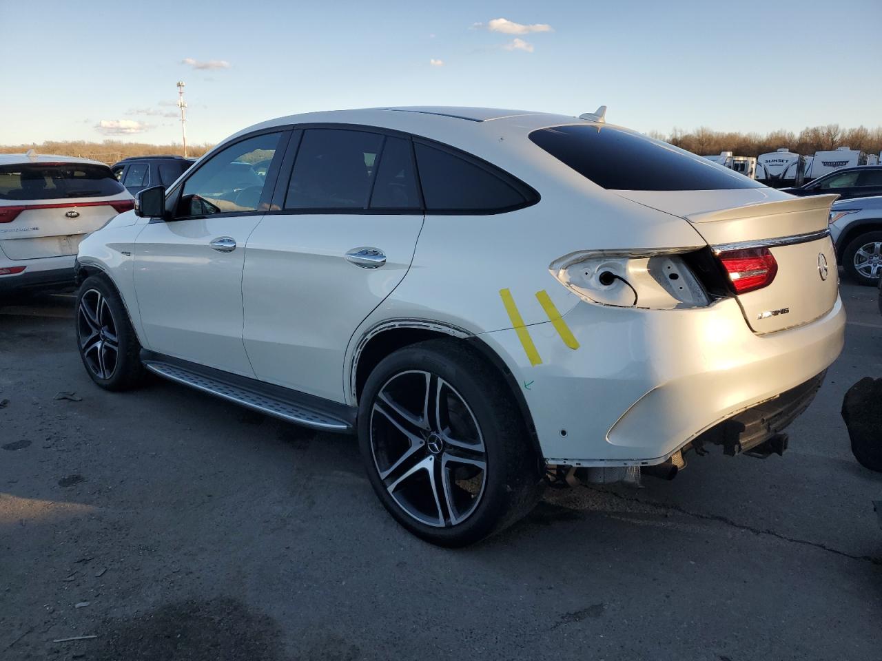 4JGED6EB7JA114804 2018 MERCEDES-BENZ GLE - Image 2